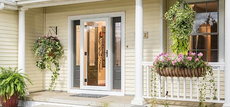 screen door installation in Homeland