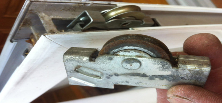 screen door roller repair in Homeland